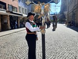 Sonntag Prozession zum Walhter Platz 10