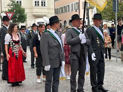 Ausflug Bozen
Herz-Jesu-Fest
Sonntag